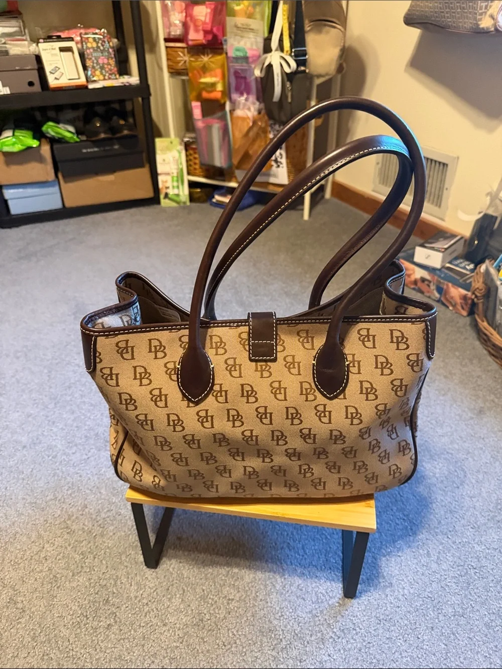 Dooney & Bourke Tan & Brown Monogram Large Canvas w/ leather Shoulder Bag - Picture 2 of 8